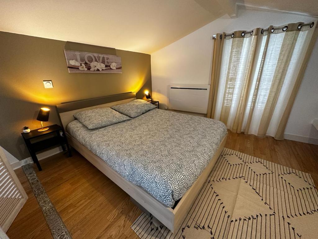 Le Saint Maixent, Maison De Ville, Baby Foot, Wifi Extérieur photo